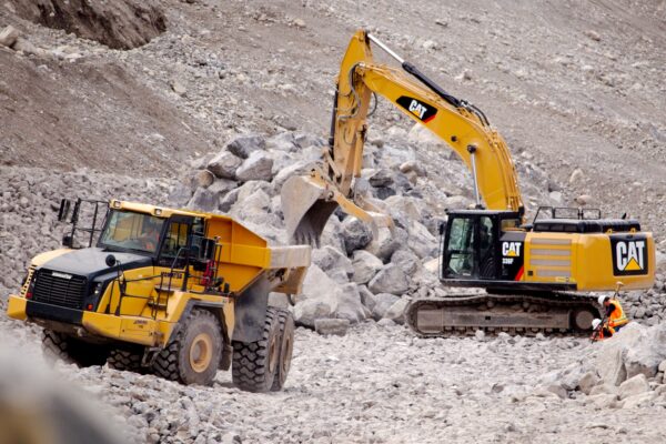 Devcon_exshaw_creek_debris8